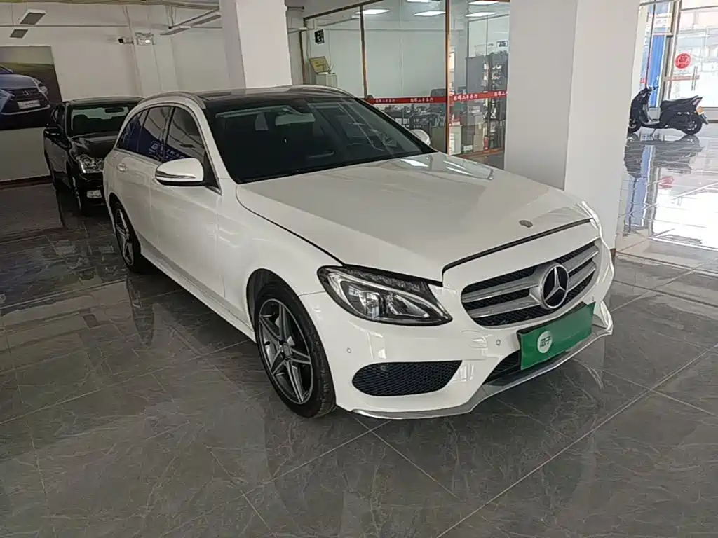 Mercedes-Benz C-Class (Import) — миниатюра 4