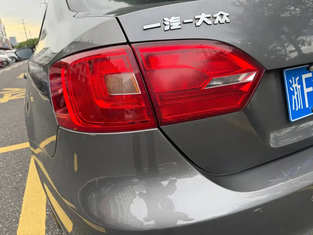Volkswagen Sagitar — миниатюра 11