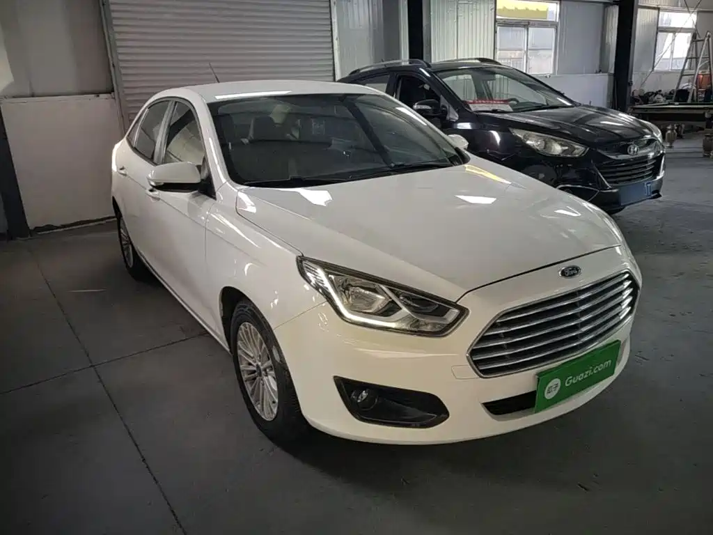 Ford Escort — миниатюра 4