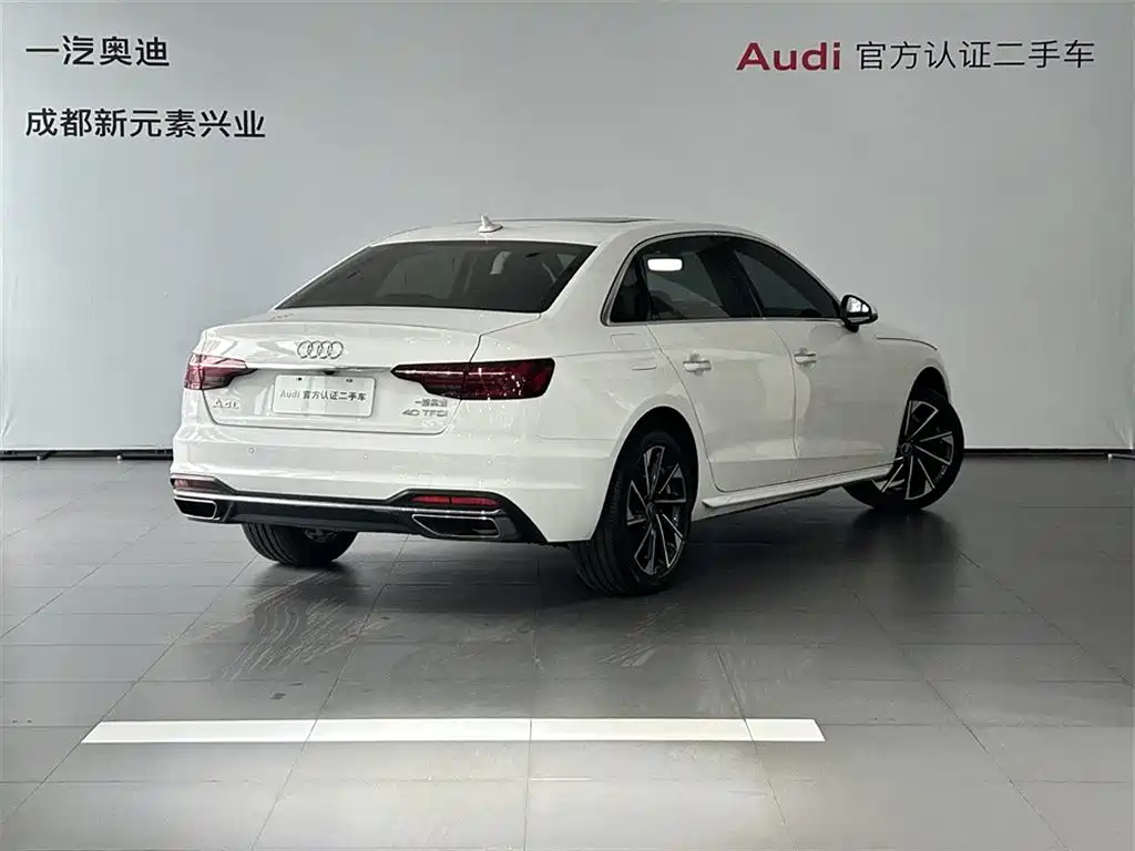 Audi A4L 2022 40 TFSI Fashion