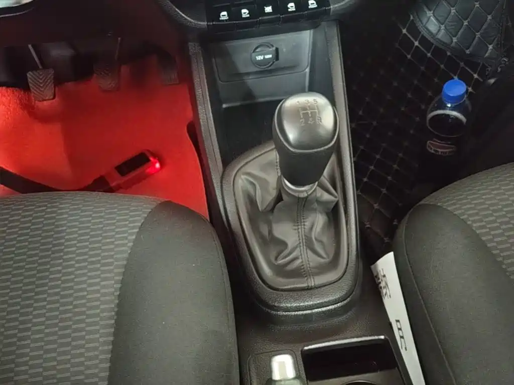 Hyundai Verna — миниатюра 14