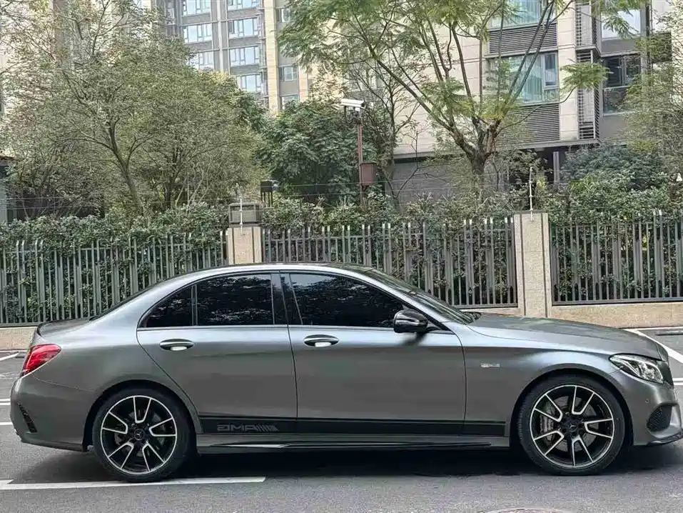 MERCEDES-BENZ C CLASS AMG