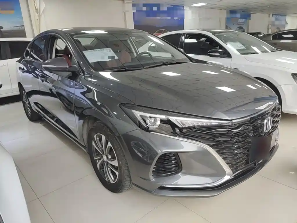 Changan Eado — миниатюра 4