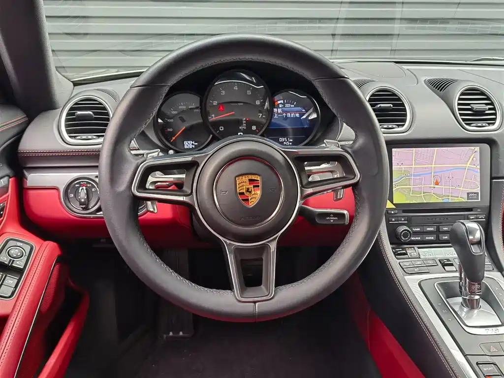 Porsche 718 2022 Cayman 2.0T