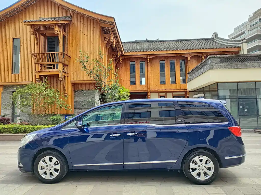 Buick GL8 2014 3.0L GT Luxury
