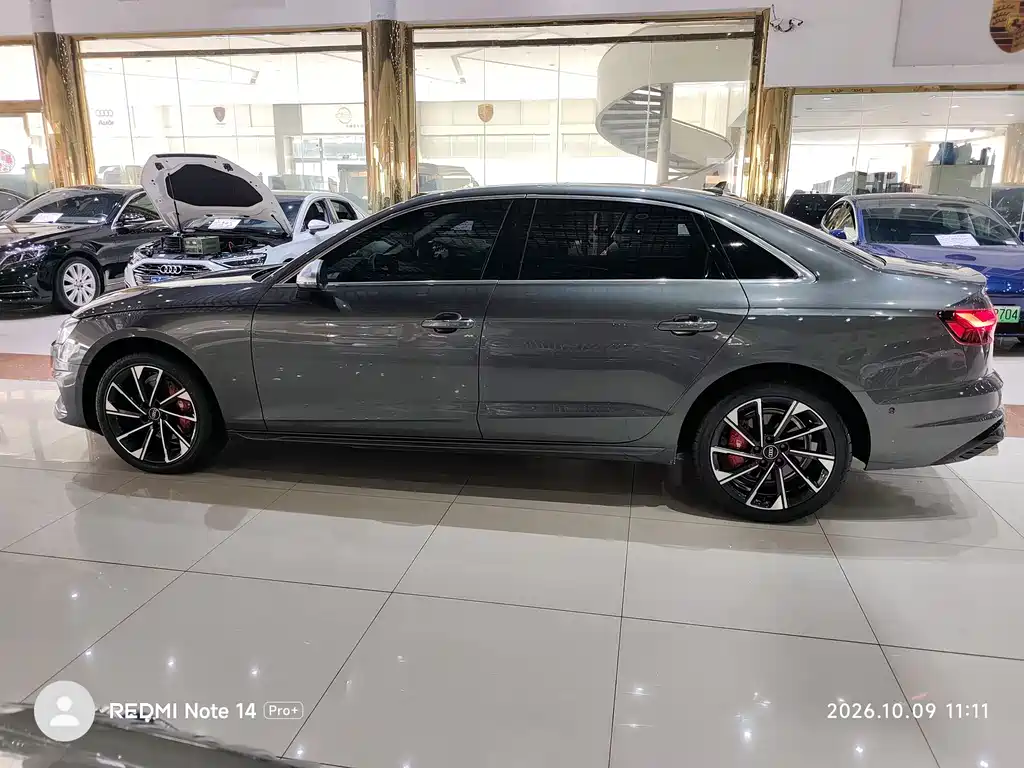 Audi A4L — миниатюра 12