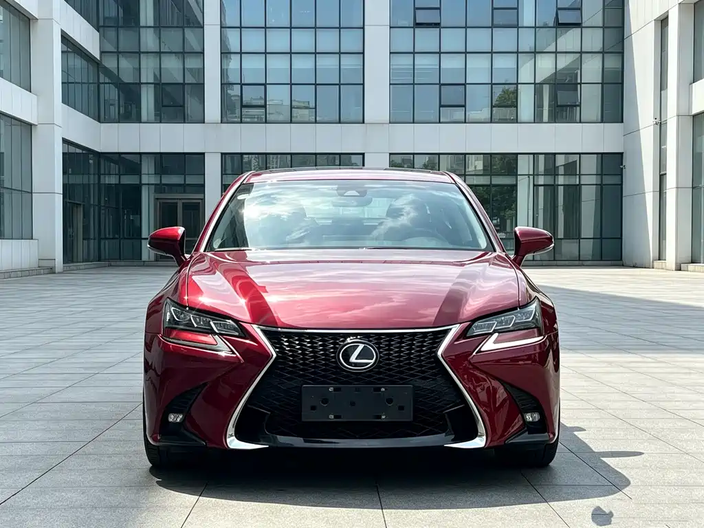 Lexus GS — миниатюра 2