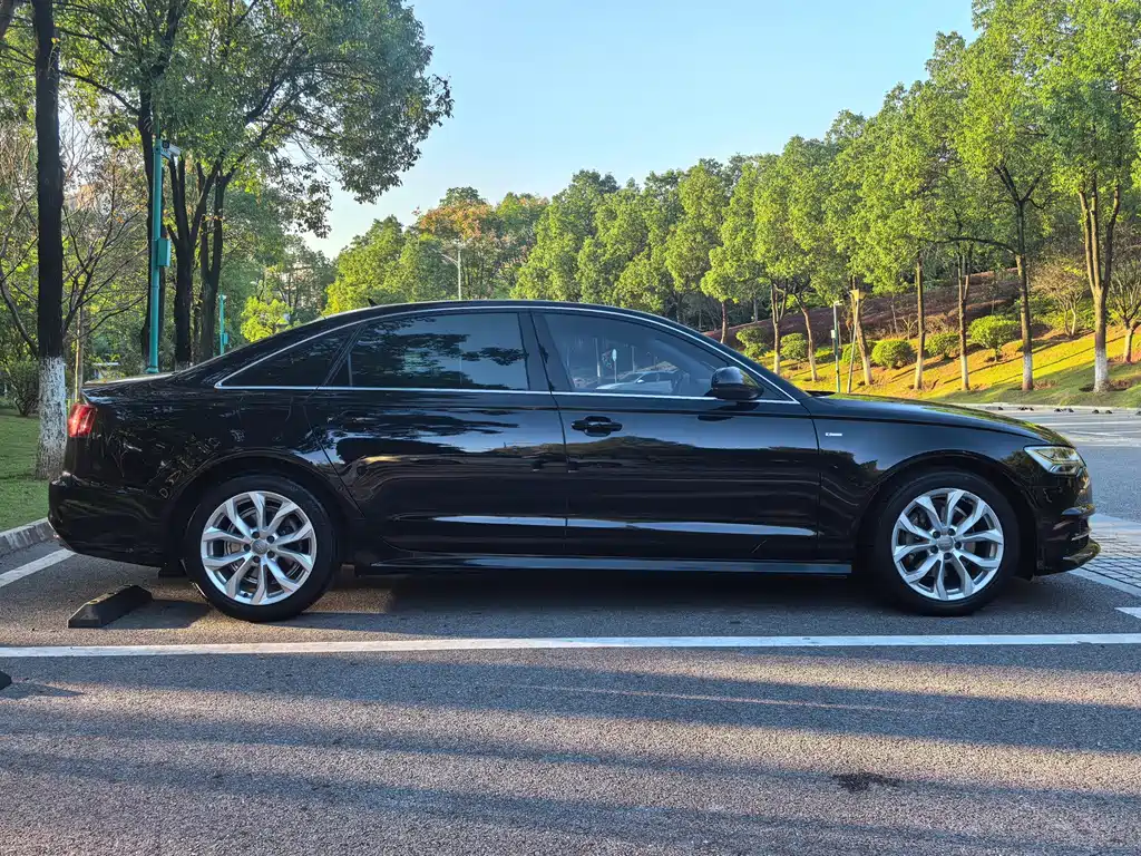 Audi A6L — миниатюра 7