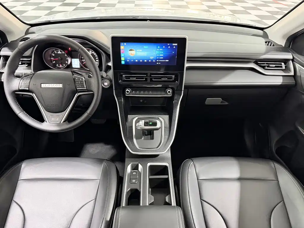 Haval M6 — миниатюра 5