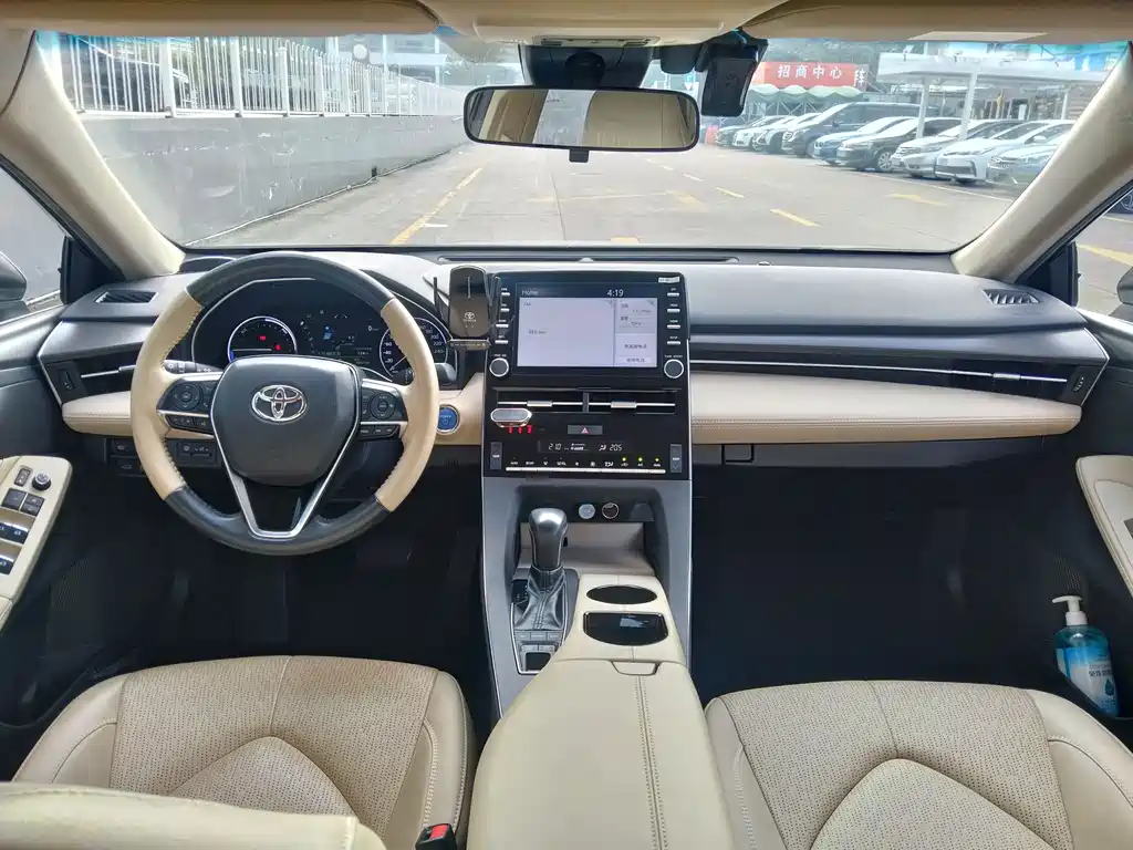 Toyota Avalon — миниатюра 16