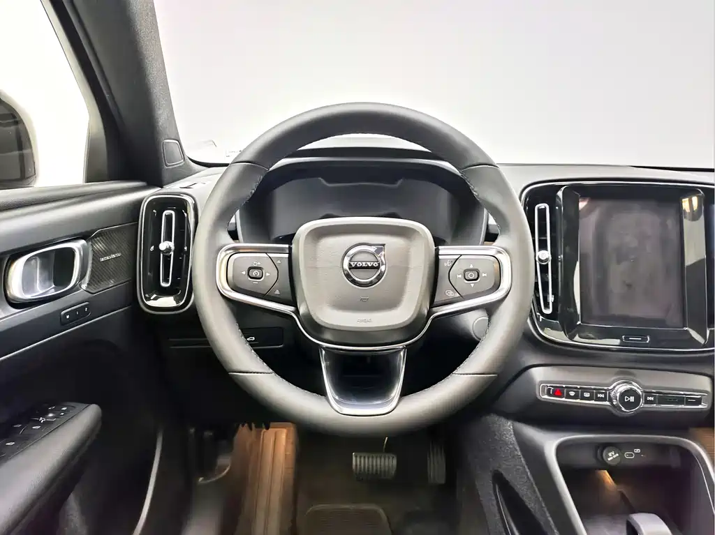 Volvo C40 — миниатюра 4