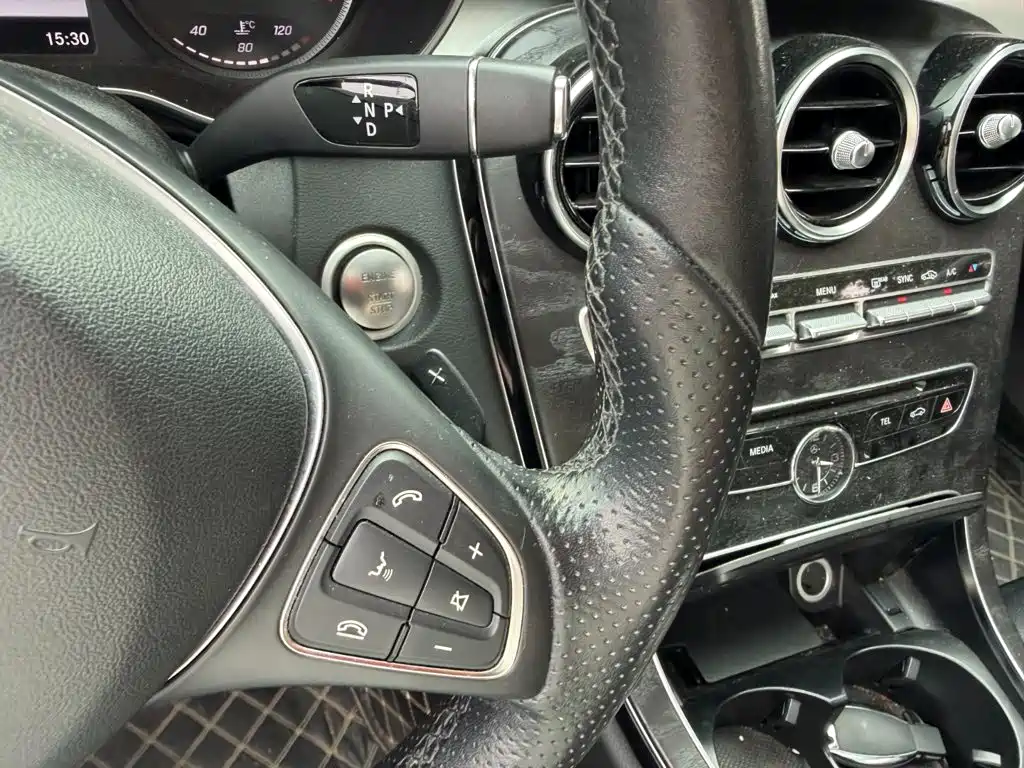 Mercedes-Benz C-Class — миниатюра 10