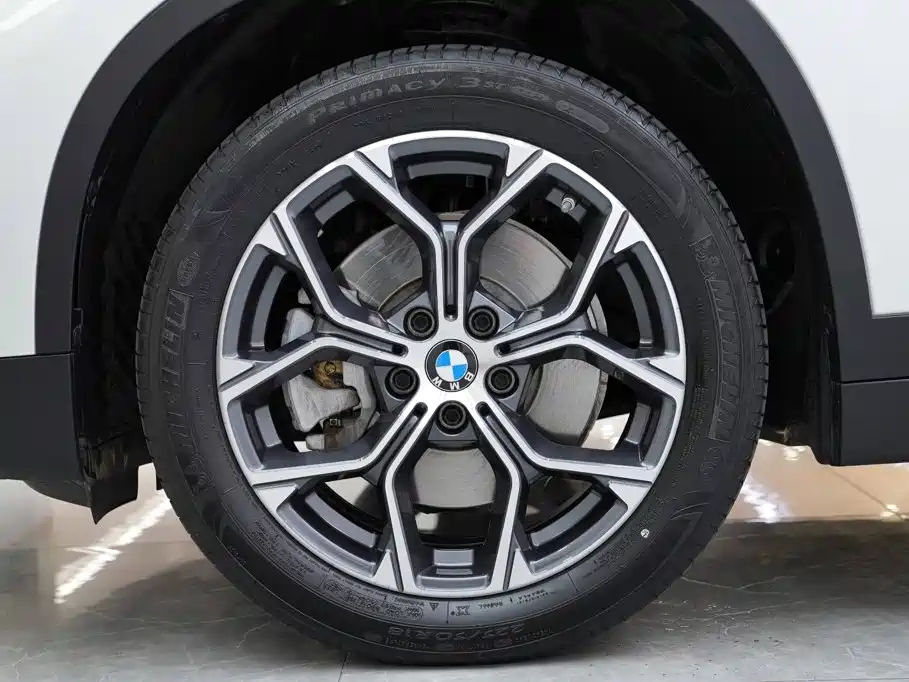 BMW X1 — миниатюра 5