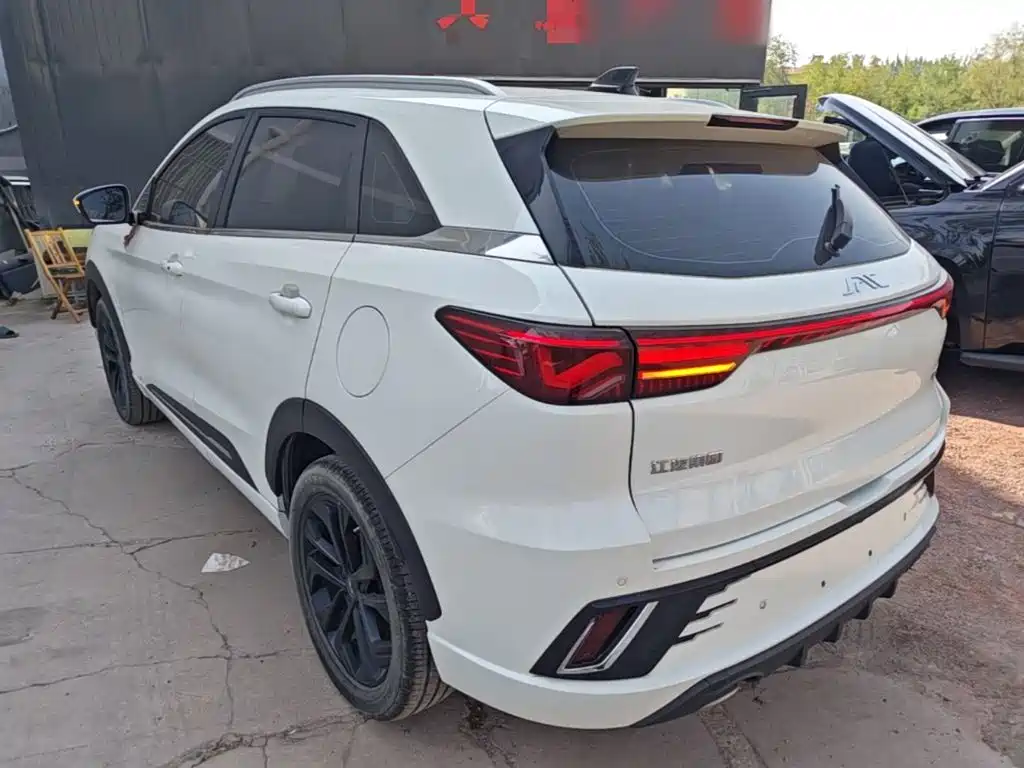 JAC JAC QX PHEV — миниатюра 5