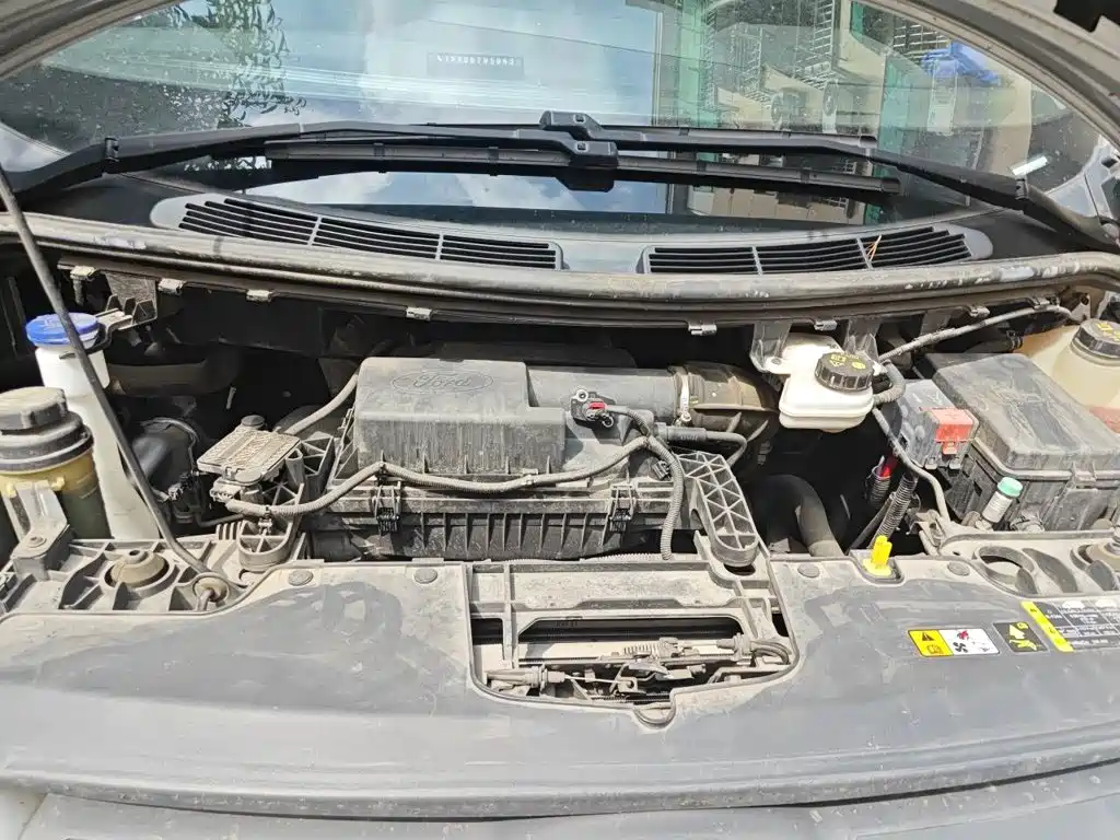 Ford Transit — миниатюра 11