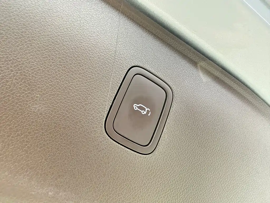 AITO AITO M7 — миниатюра 24