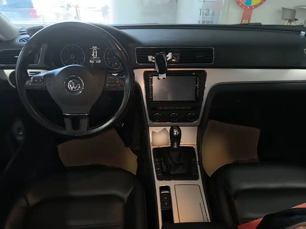 Volkswagen Passat — миниатюра 10
