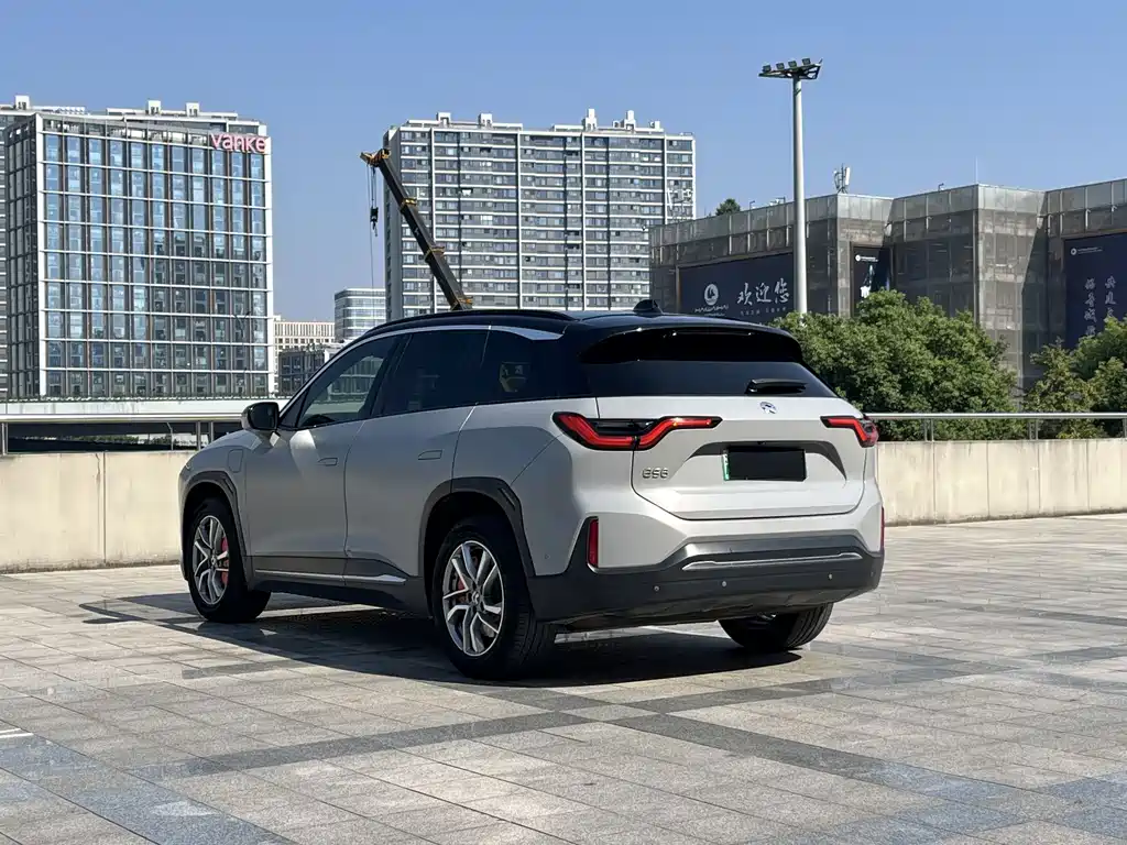 NIO ES6 — миниатюра 13