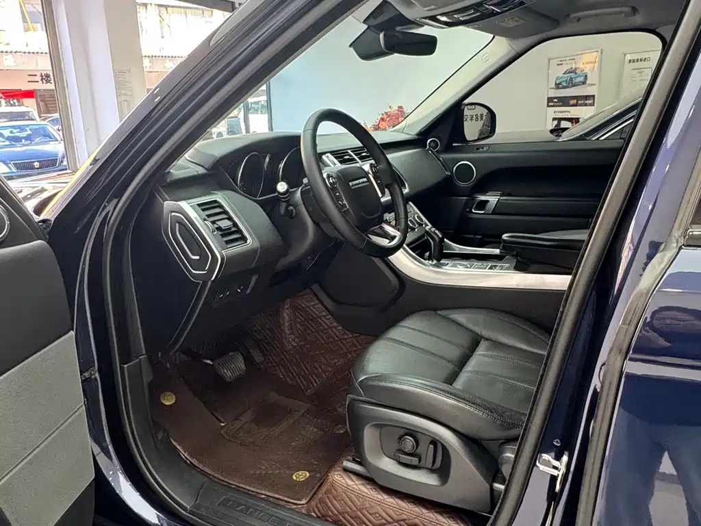 Land Rover Range Rover Sport 2017 3.0 SC V6 SE