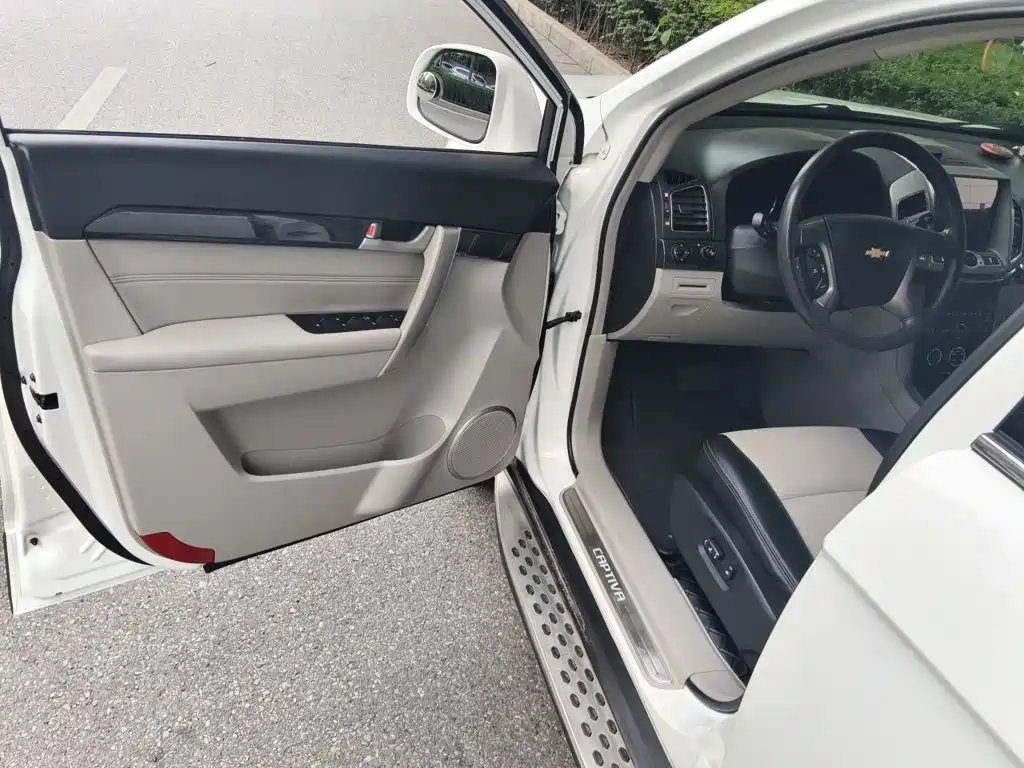 Chevrolet Captiva — миниатюра 17
