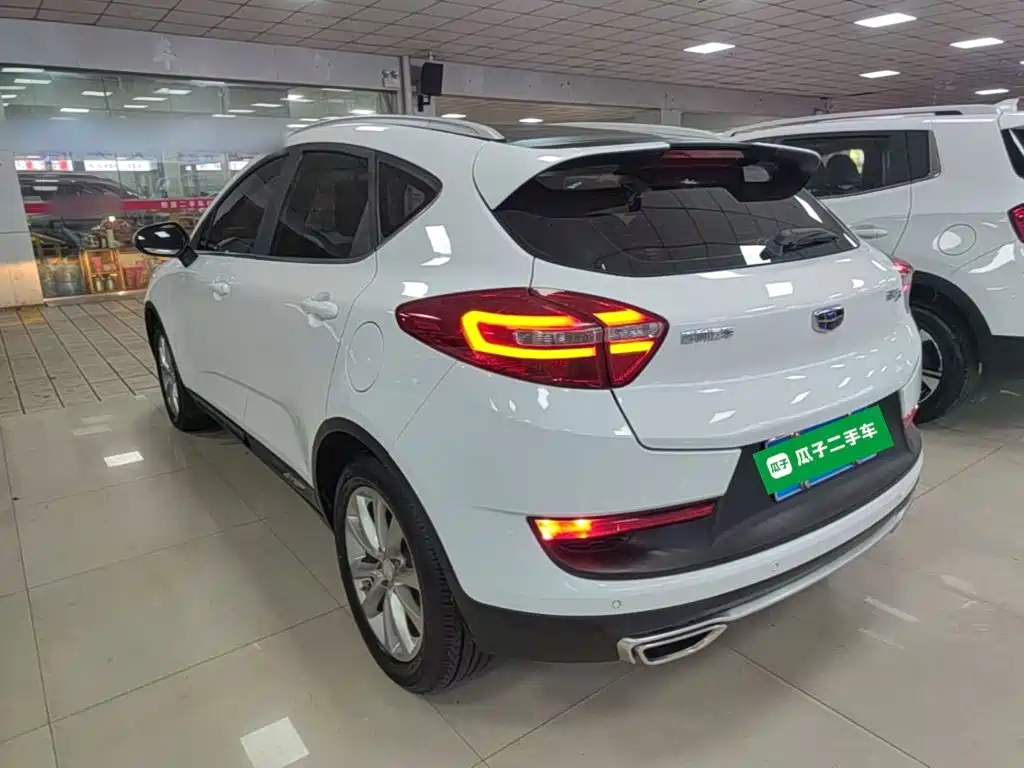 Geely Emgrand GS — миниатюра 5