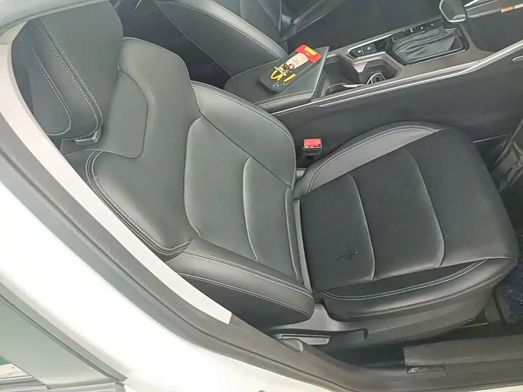 Geely Emgrand — миниатюра 25