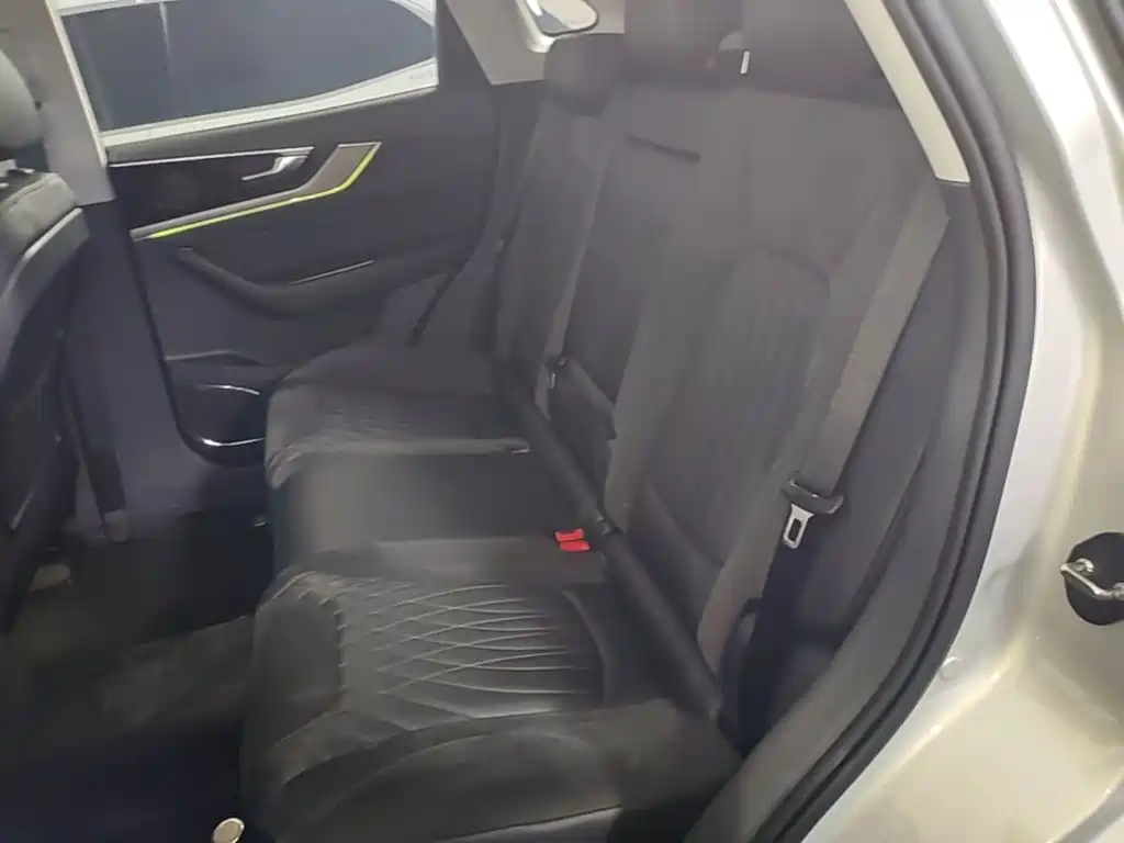 Hongqi Hongqi HS5 — миниатюра 17