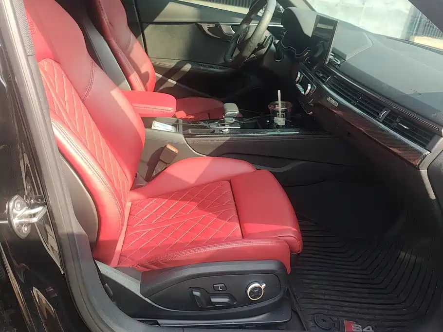 Audi S4 — миниатюра 8