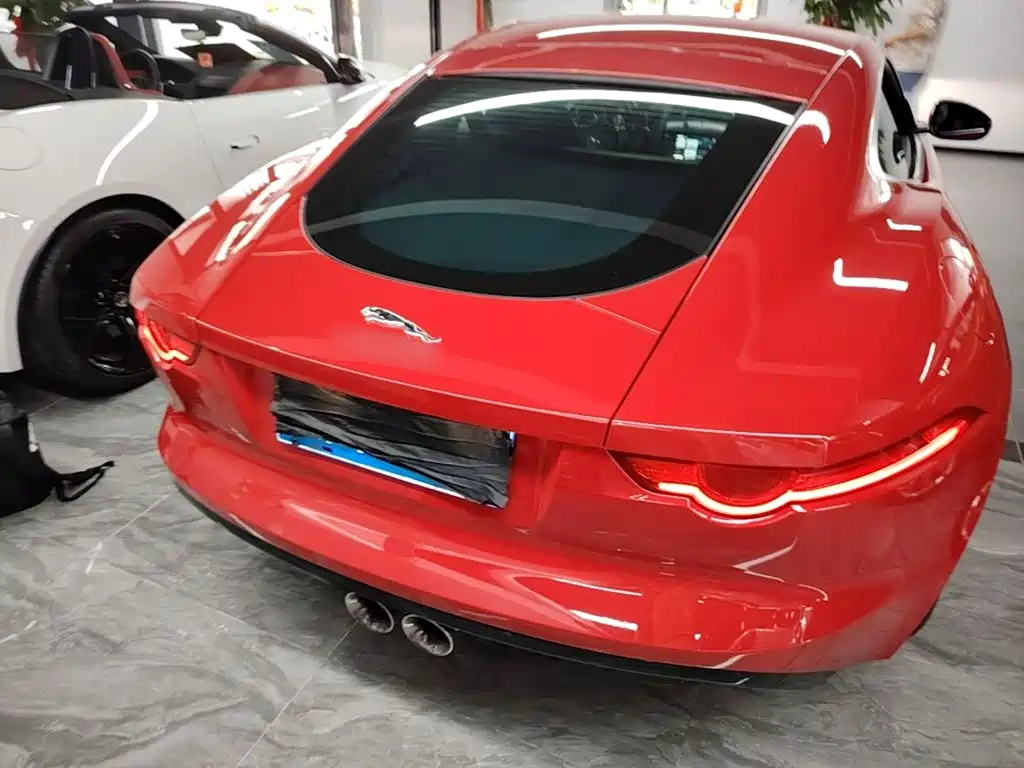 Jaguar F-TYPE — миниатюра 6