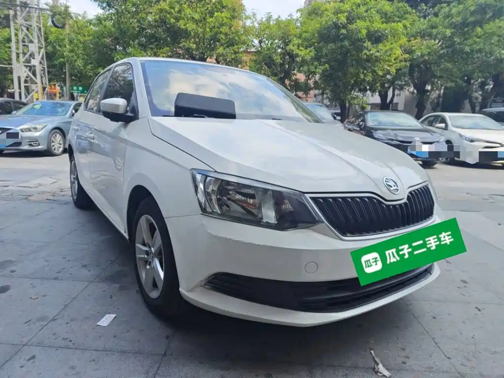 Skoda Fabia — миниатюра 7