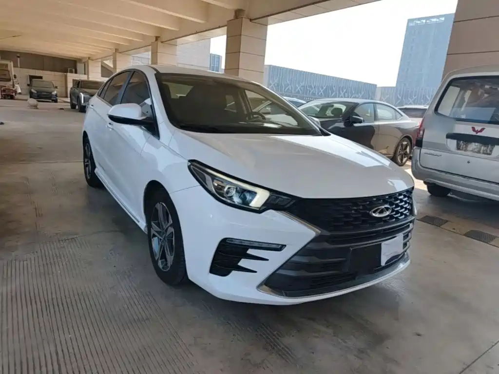 Chery Arrizo 5 PLUS — миниатюра 4