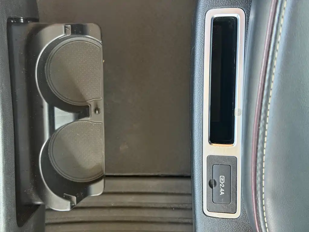 GAC Motor Trumpchi M6 — миниатюра 19