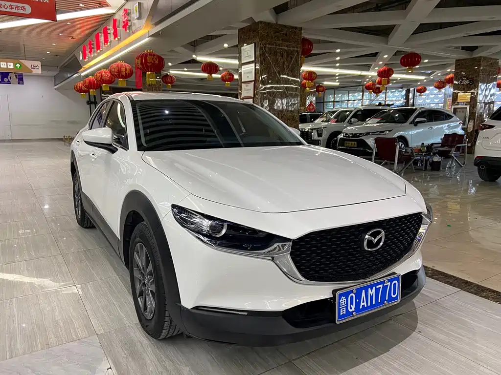 MAZDA CX 30