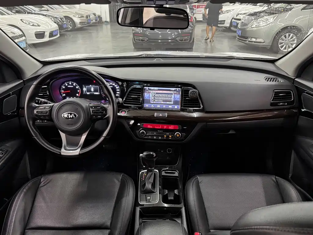 Kia K4 — миниатюра 16