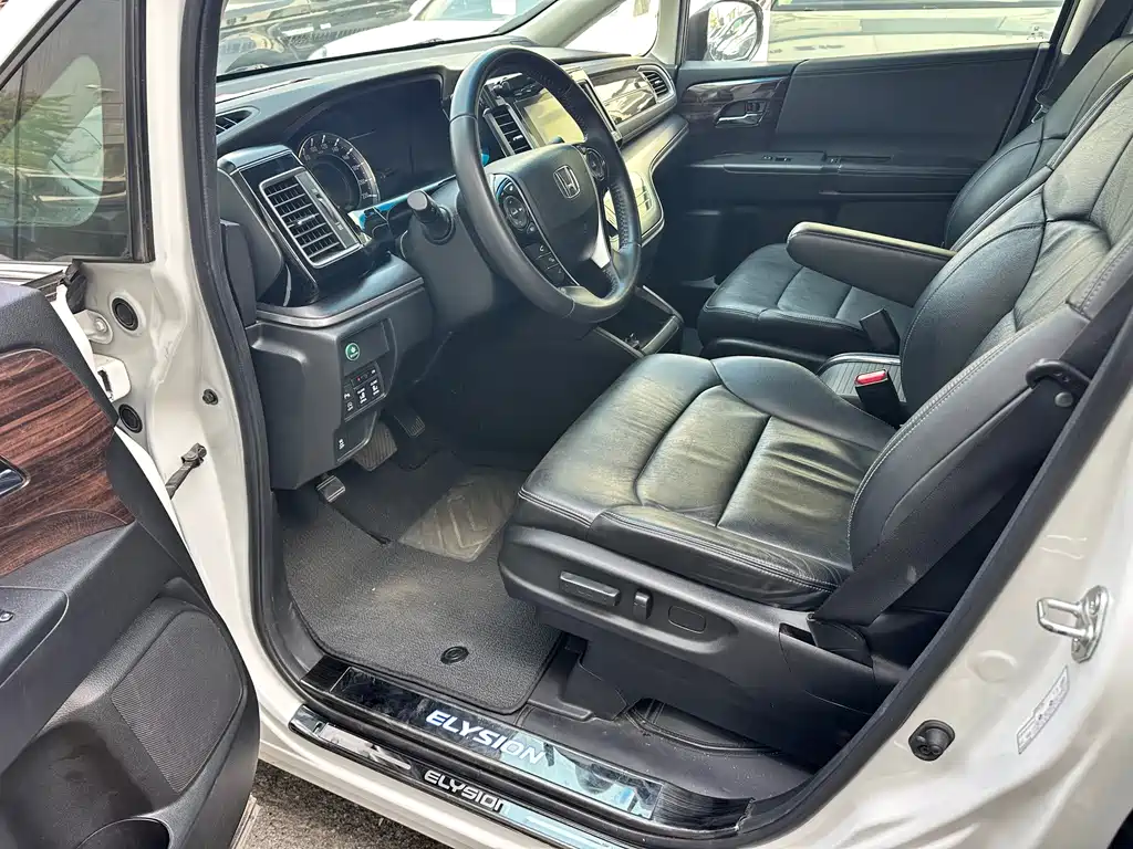 Honda Elysion — миниатюра 5