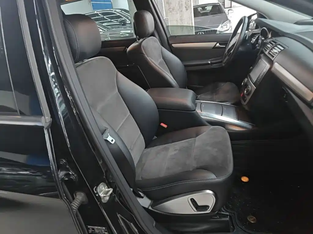 Mercedes-Benz R-Class — миниатюра 25