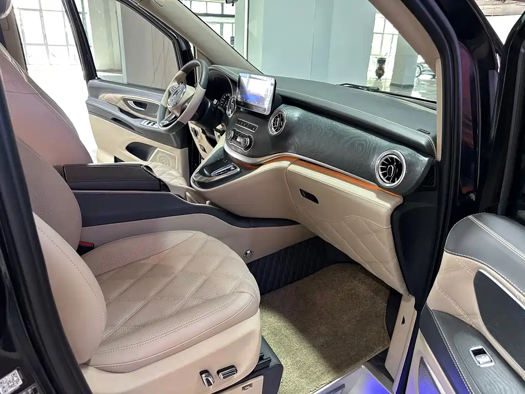 Mercedes-Benz Vito — миниатюра 8