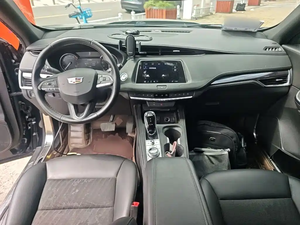 Cadillac XT4 — миниатюра 10