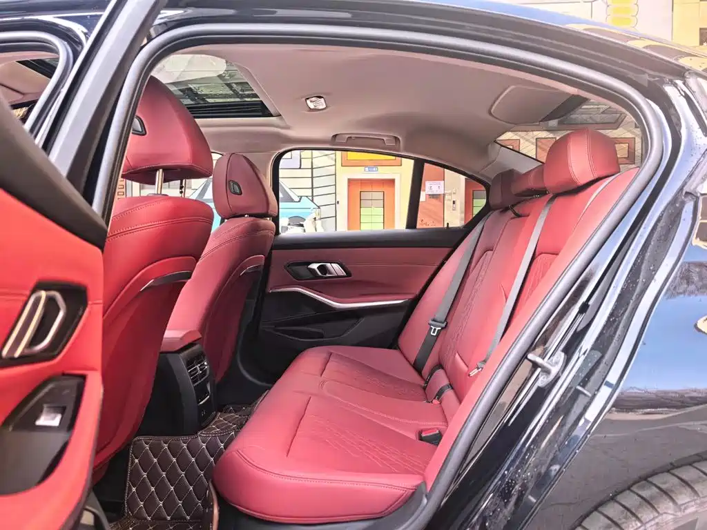 BMW 3 Series — миниатюра 6