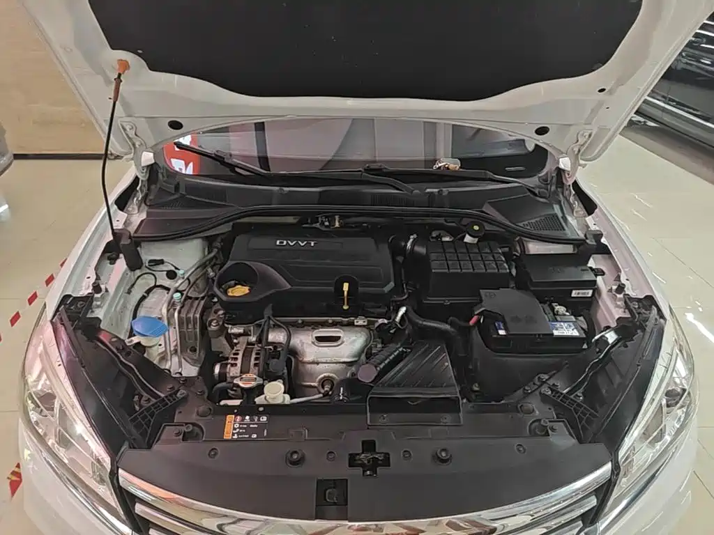Roewe 360 — миниатюра 20