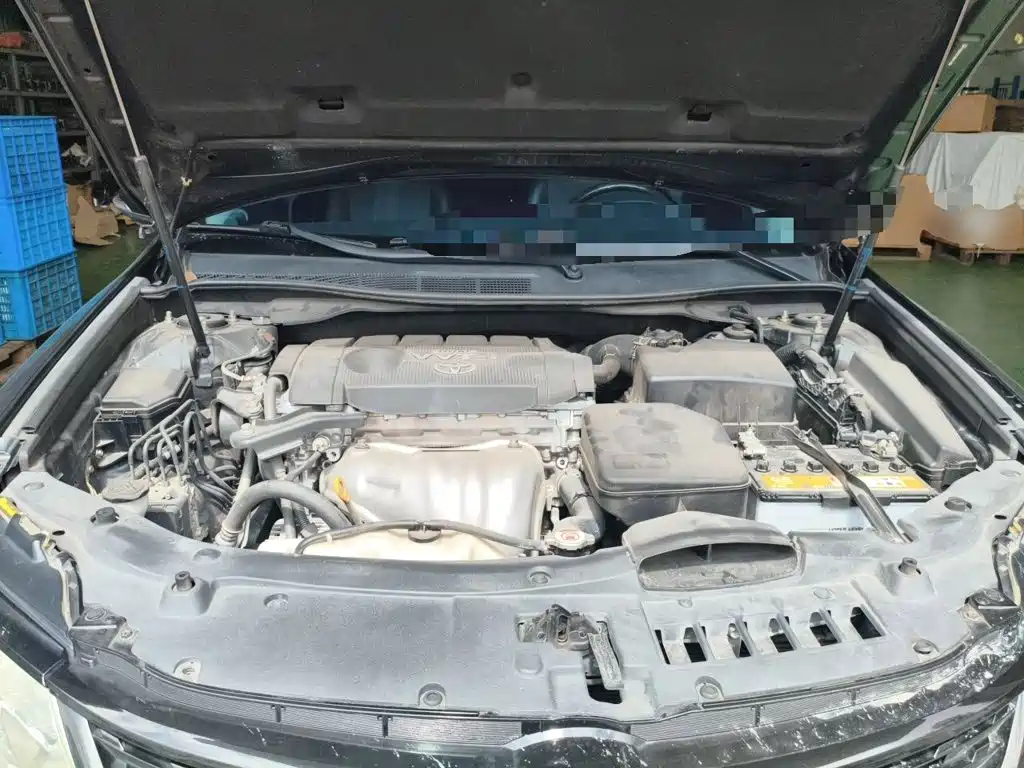 Toyota Camry — миниатюра 11