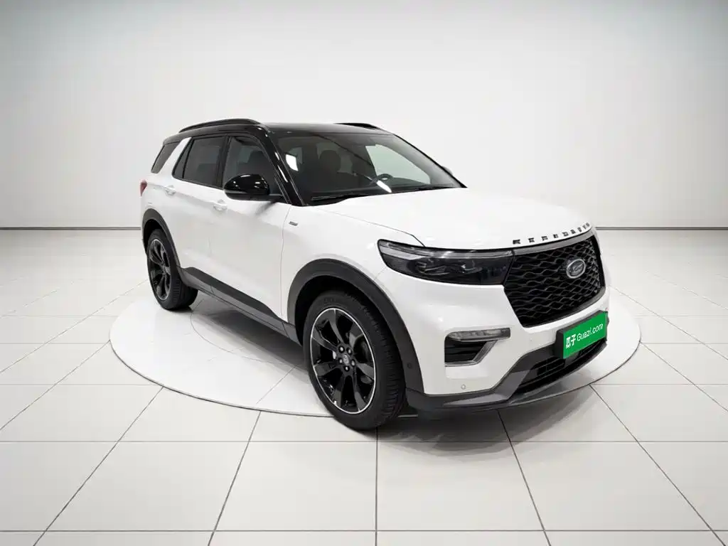 Ford Explorer — миниатюра 3