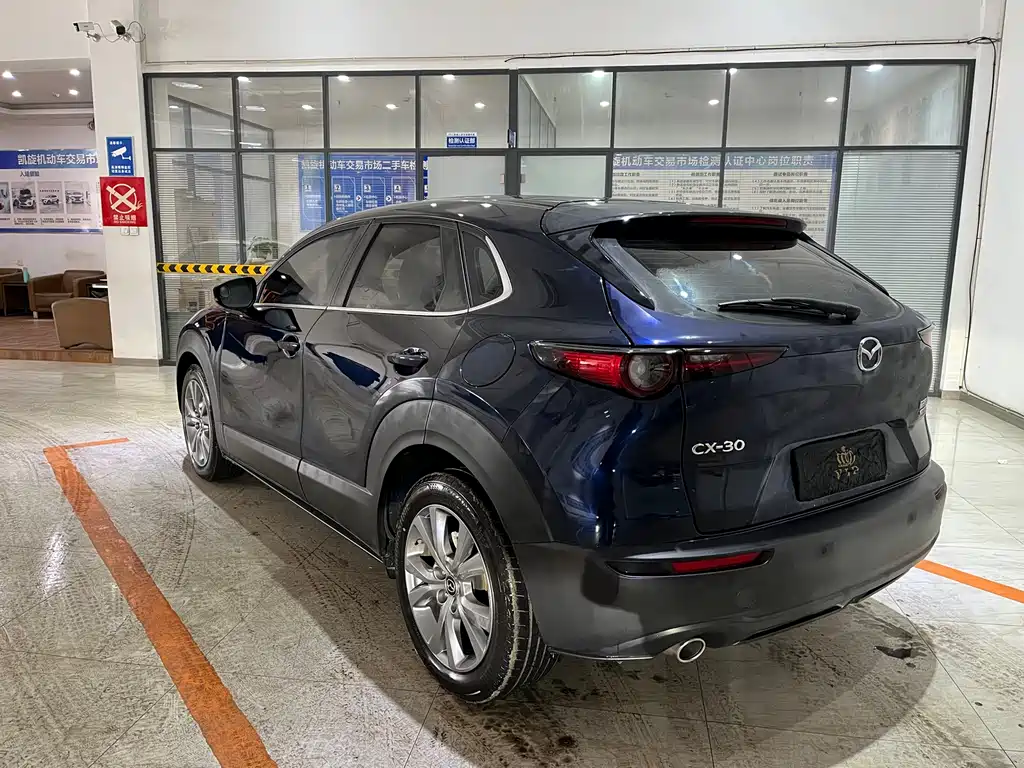 MAZDA CX 30