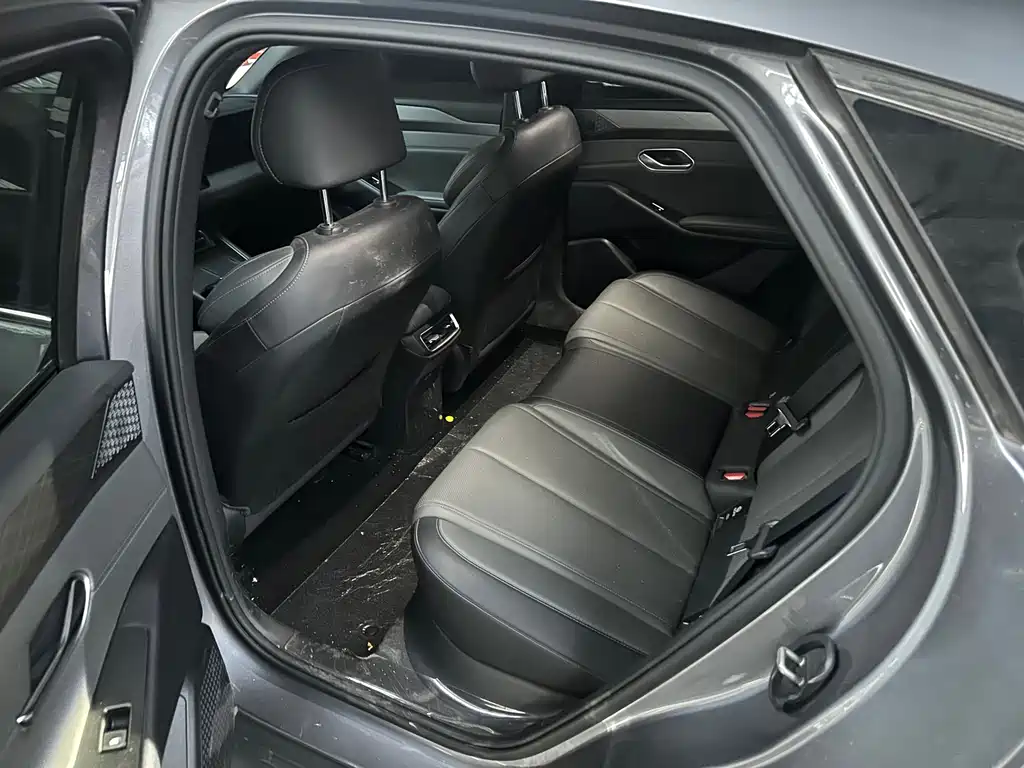 BYD Qin L — миниатюра 5
