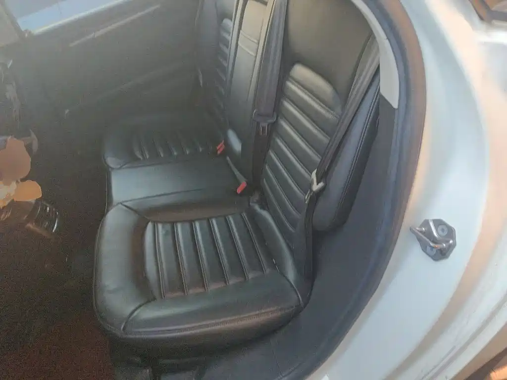 Ford Mondeo — миниатюра 13