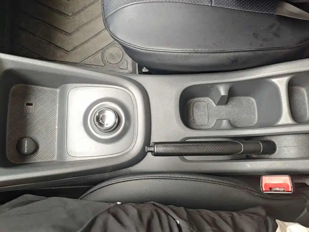 Wuling Hongguang EV — миниатюра 14