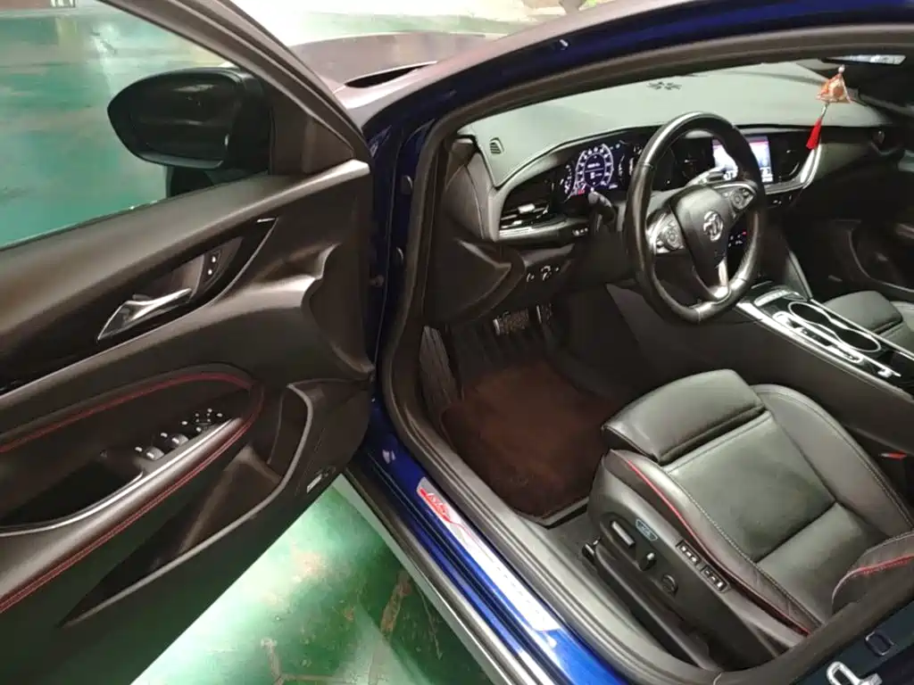 Buick Regal — миниатюра 16
