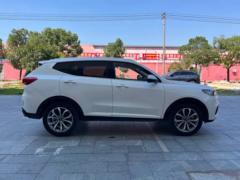 Wey Wey VV6 — миниатюра 4