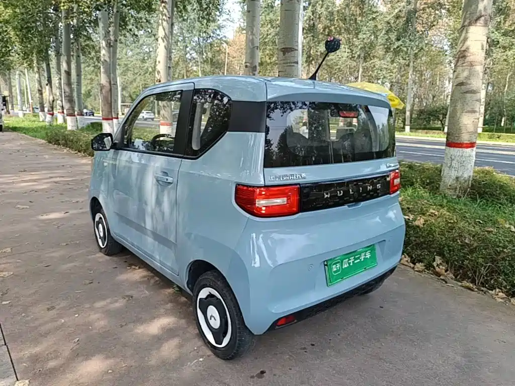 Wuling MINIEV — миниатюра 5