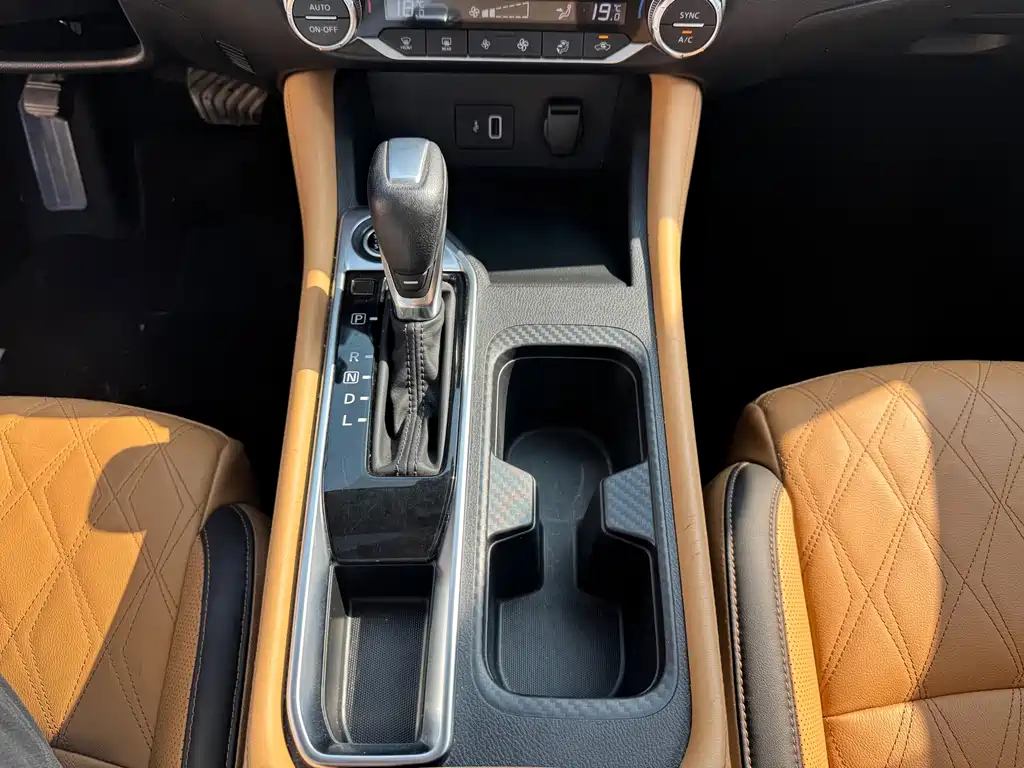 Nissan Sylphy — миниатюра 18
